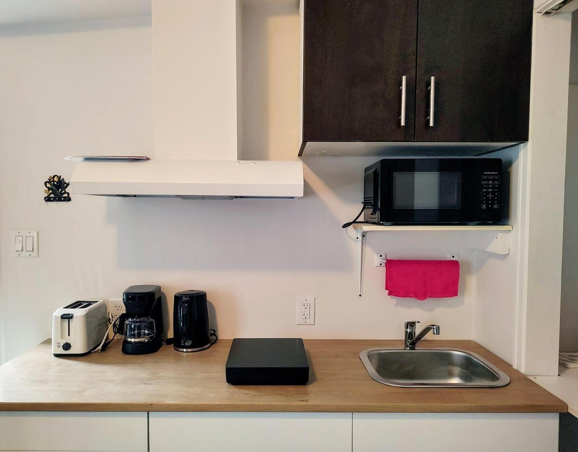 Welcome To Airbnb Saint-Jean-sur-Richelieu Room photo